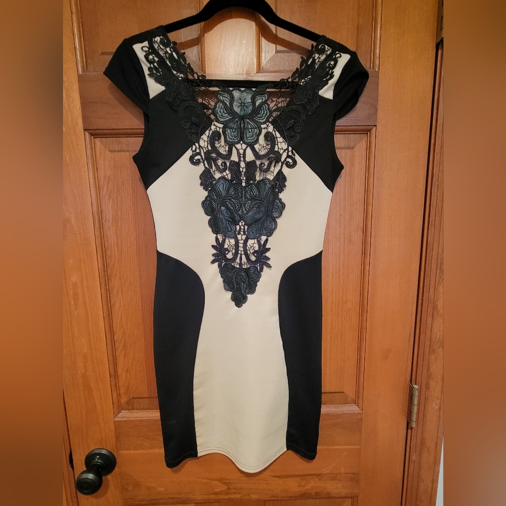 Jade & Juliet dress -size small